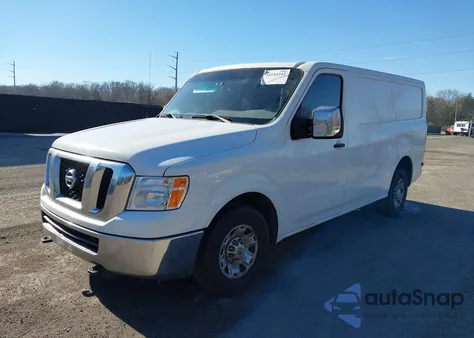 2013 Nissan Nv Cargo Nv3500 Hd Sv V8 z USA, uszkodzony, nr VIN 1N6AF0KY7DN105985